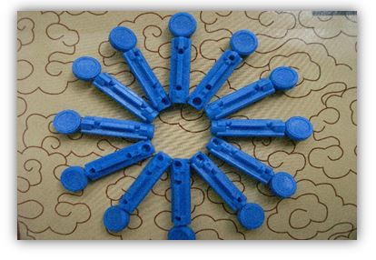 LANCETTE PUNGIDITO WELLION LANCET GAUGE 28 25 PEZZI - farmaidea24.com